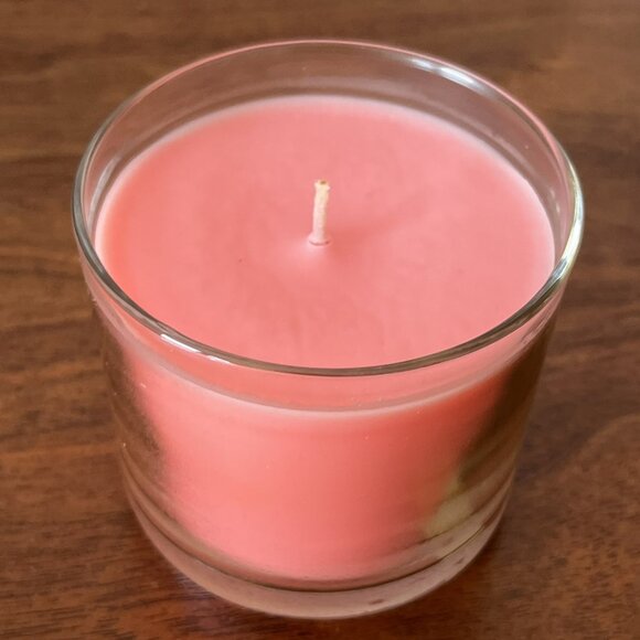 Unused Vtg. Bath & Body Works Slatkin Pomegranate Lemonade Candle 4 Oz Signature - Picture 2 of 8